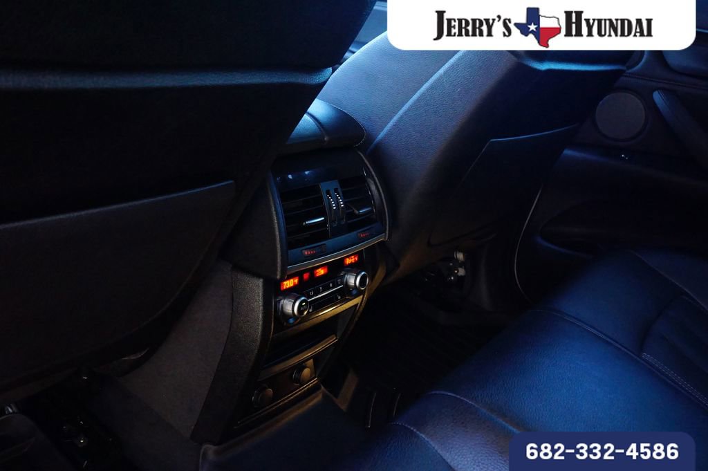 Used 2018 BMW X6 xDrive50i w/ Premium Package image 23