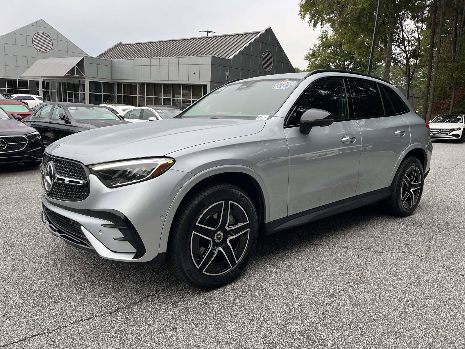 Certified 2026 Mercedes-Benz GLC 300 image 3