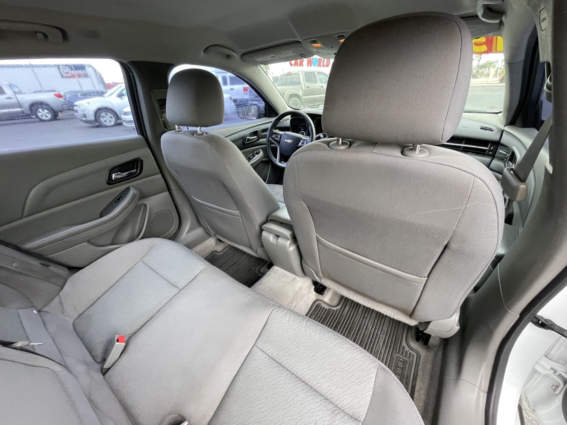 Used 2013 Chevrolet Malibu LS FWD image 17
