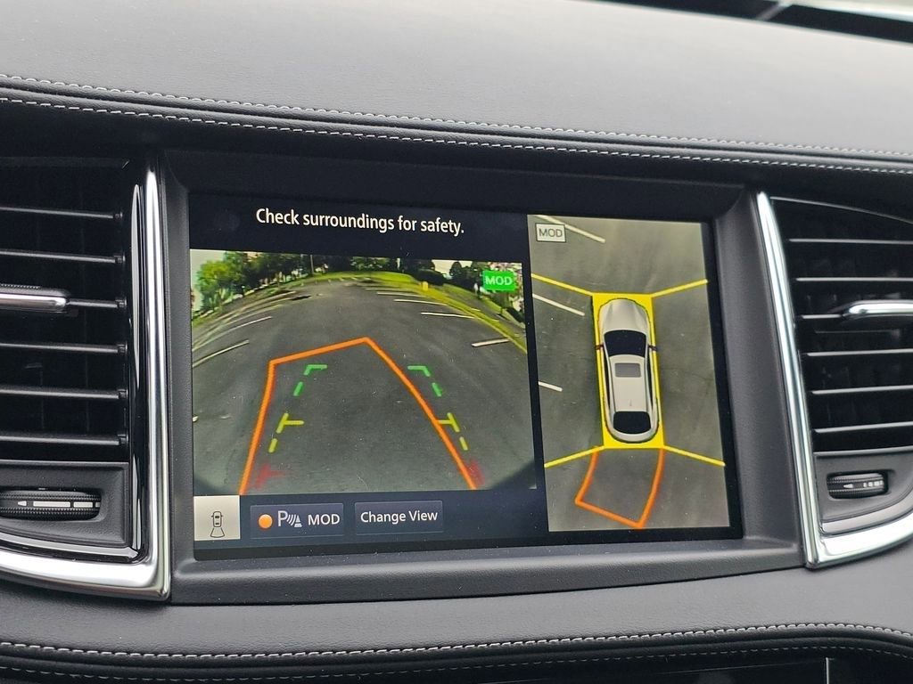 New 2025 INFINITI QX55 Essential image 12