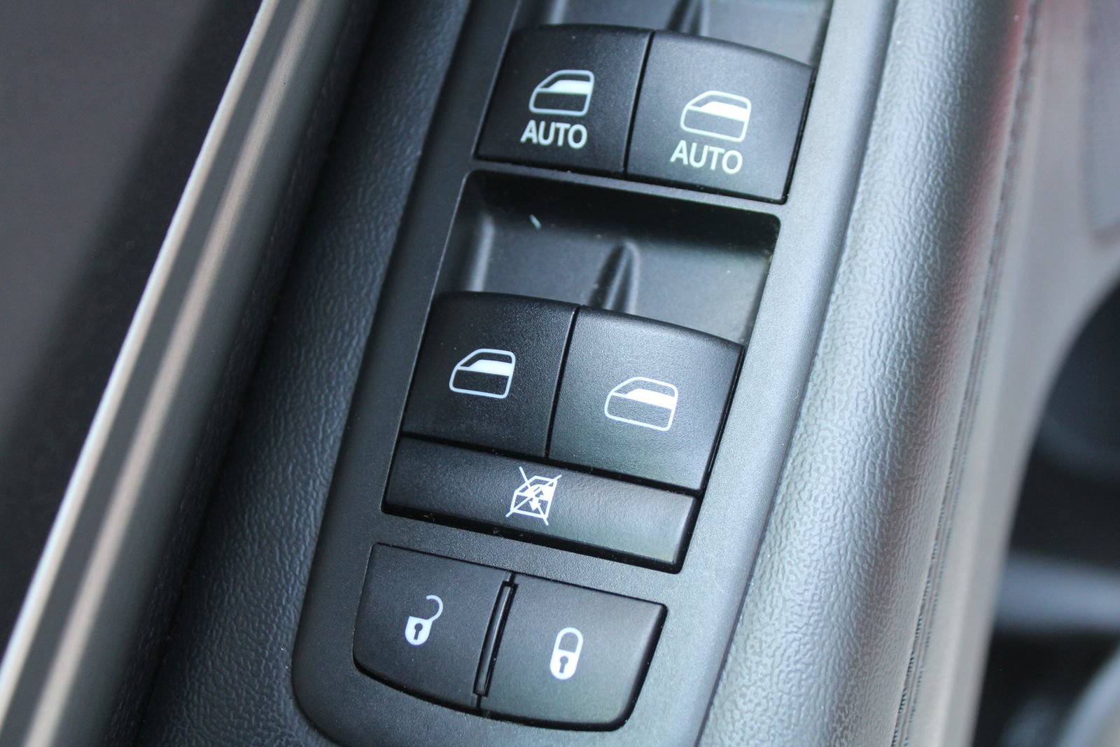 Used 2019 Dodge Durango SXT RWD image 19