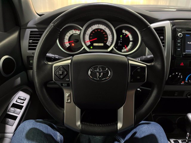 Used 2015 Toyota Tacoma PreRunner w/ TRD Off-Road Package RWD image 17