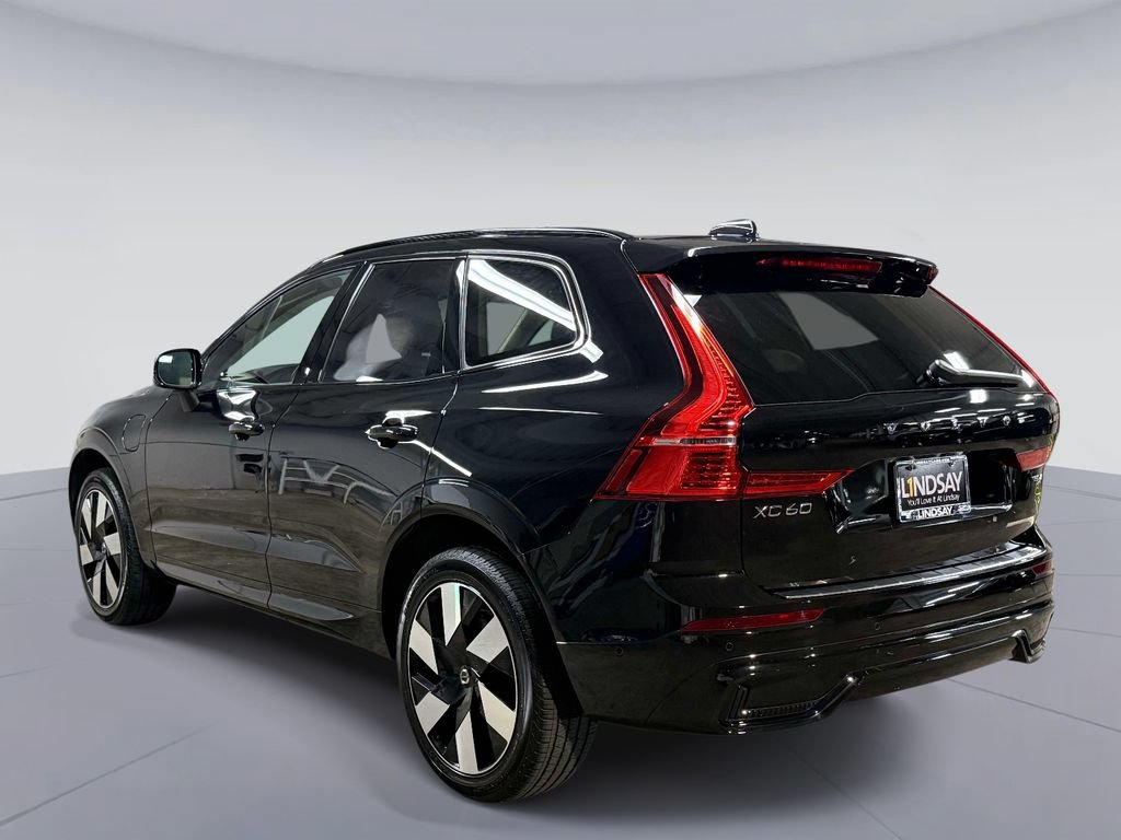 Used 2025 Volvo XC60 T8 Plus w/ Protection Package Premier AWD/4WD image 12