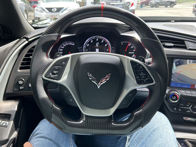 Used 2018 Chevrolet Corvette Z06 RWD image 32