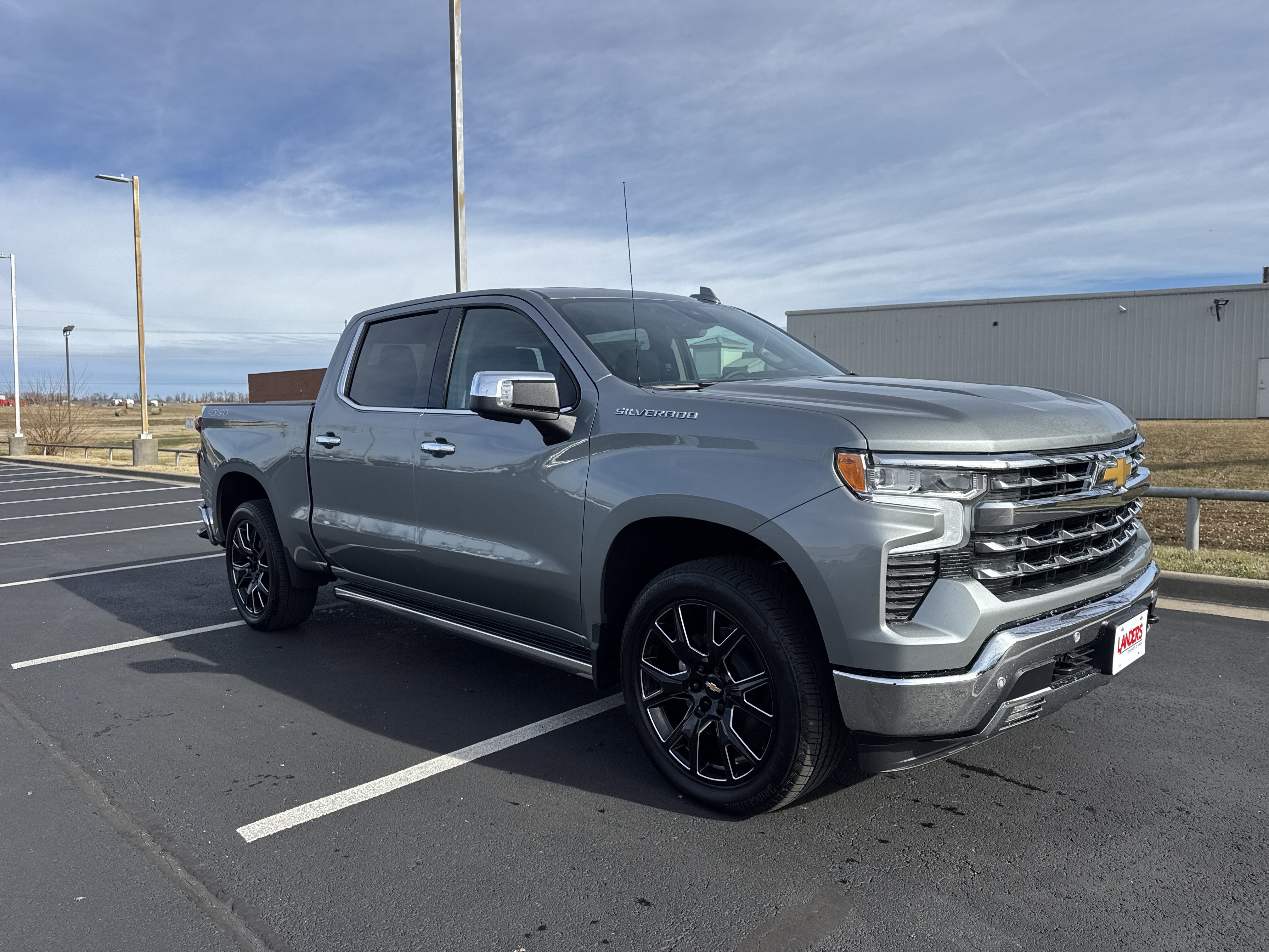 New 2026 Chevrolet Silverado 1500 LTZ w/ LTZ Premium Package image 4