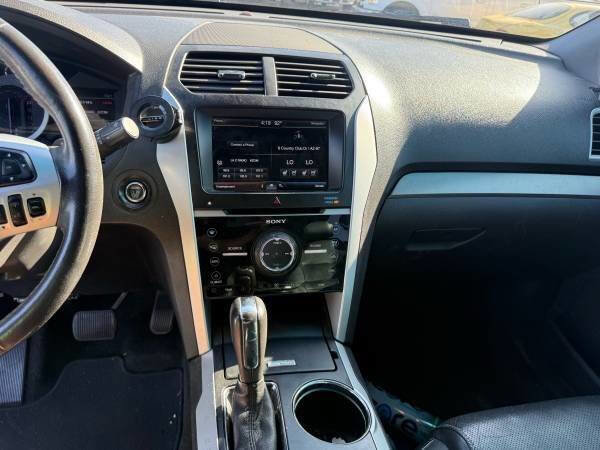 Used 2014 Ford Explorer Sport w/ Equipment Group 401A image 12