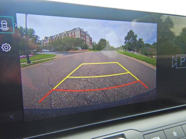Used 2025 Kia K4 FWD image 20