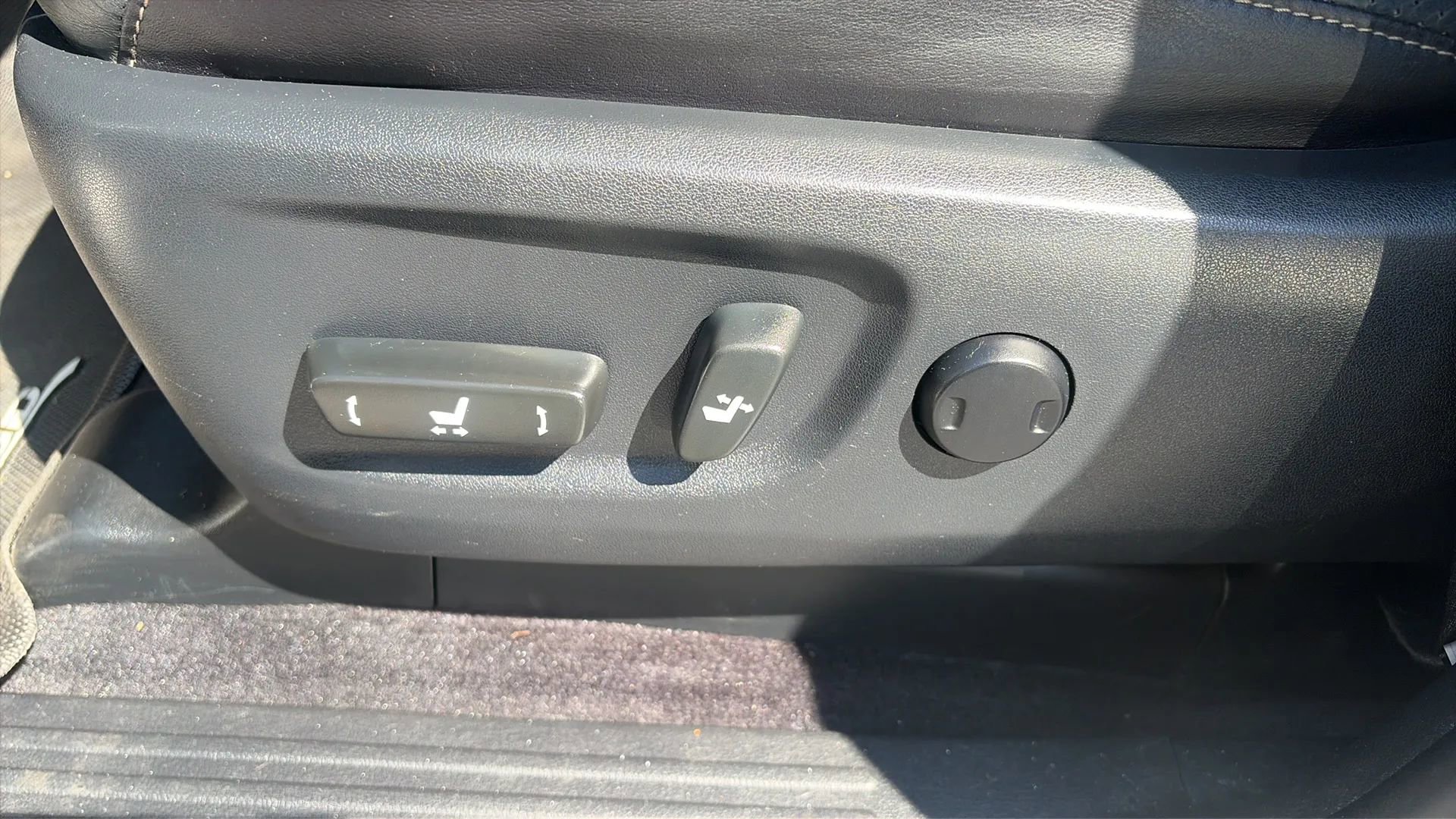 Used 2010 Lexus GX 460 image 28