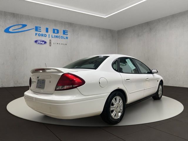 Used 2005 Ford Taurus SEL image 10