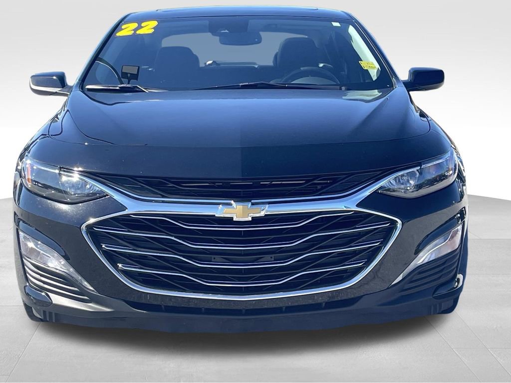 Used 2022 Chevrolet Malibu LT w/ Leather Package image 9
