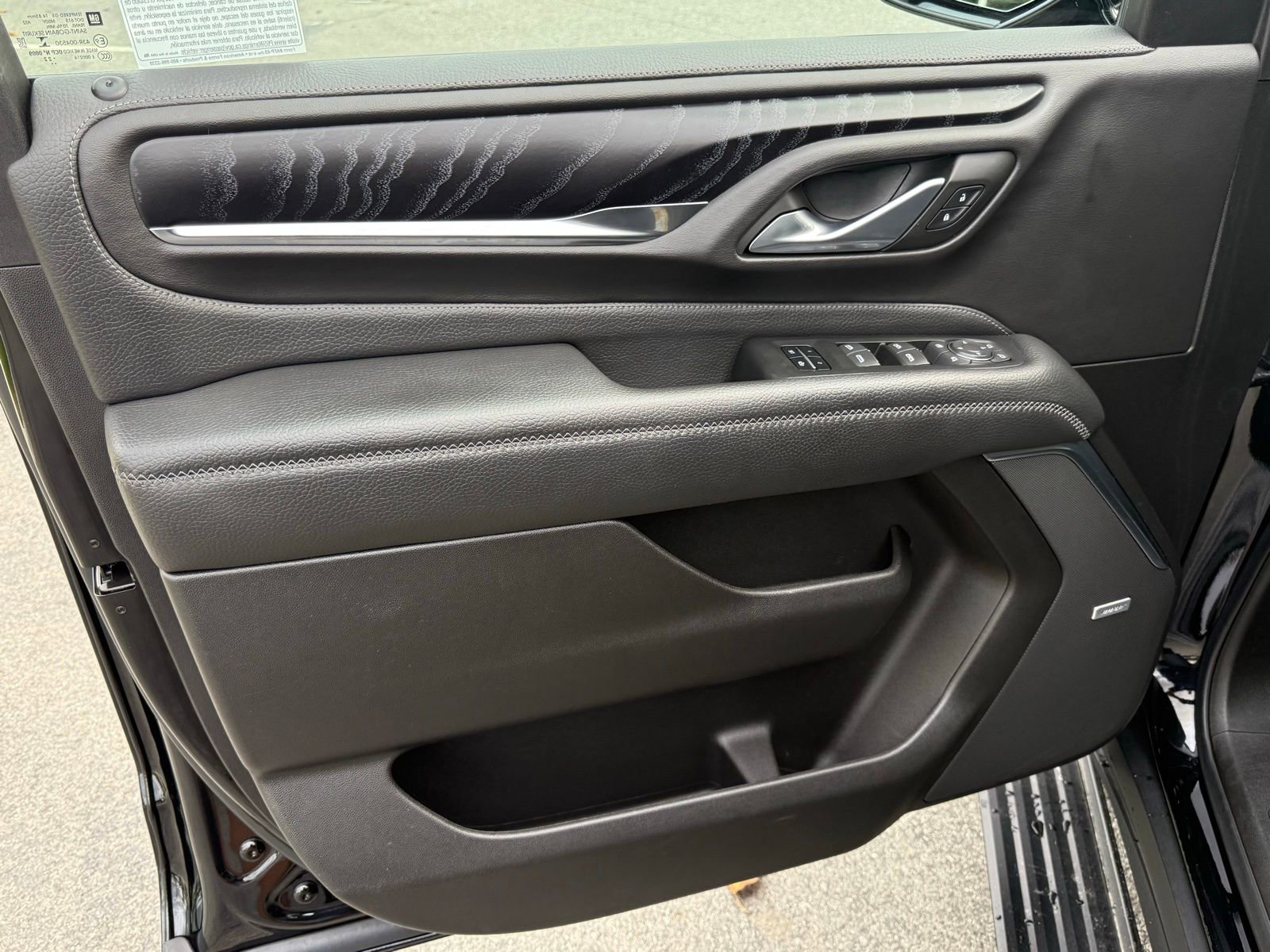 Used 2022 GMC Yukon Denali image 21