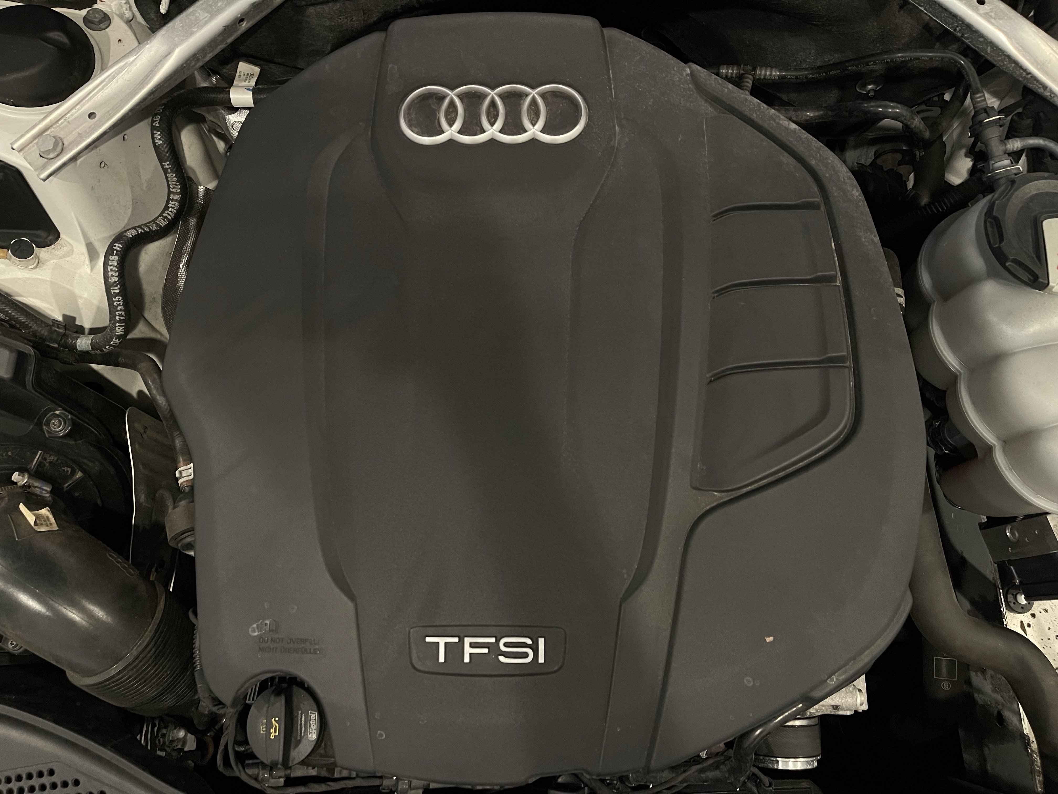 Used 2020 Audi A4 2.0T Premium w/ Convenience Package AWD/4WD image 26