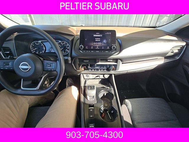 Used 2023 Nissan Rogue SV image 11