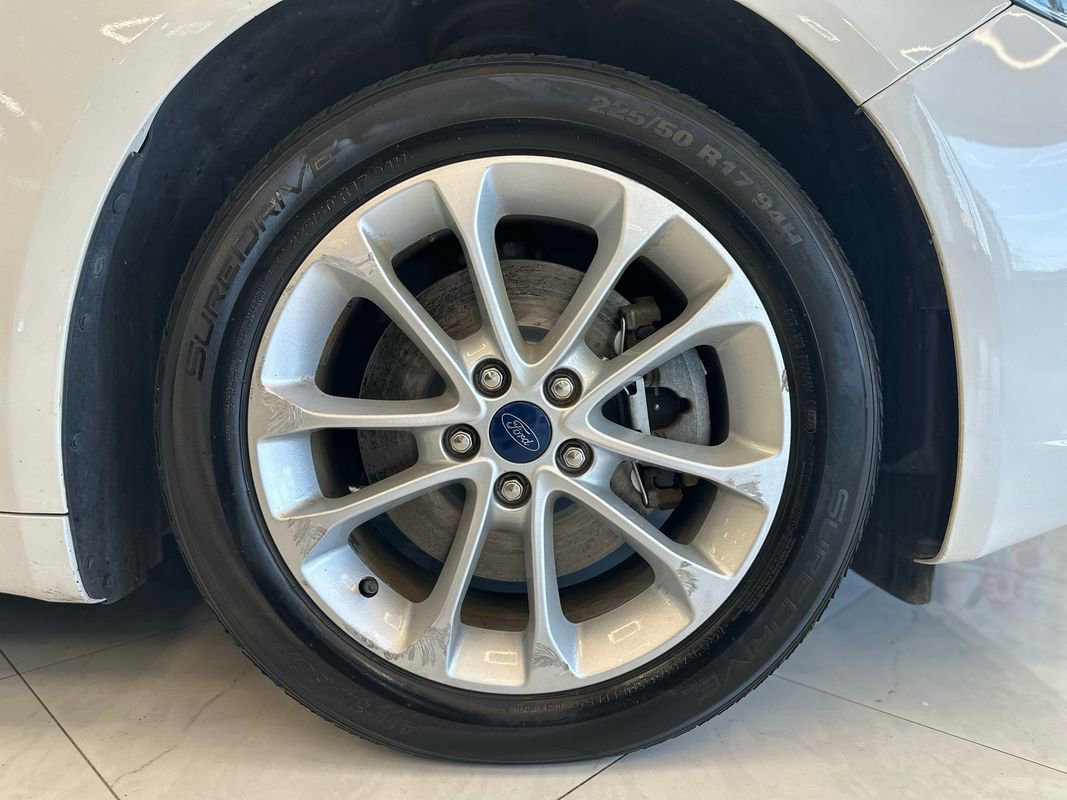 Used 2019 Ford Fusion Energi Titanium image 40