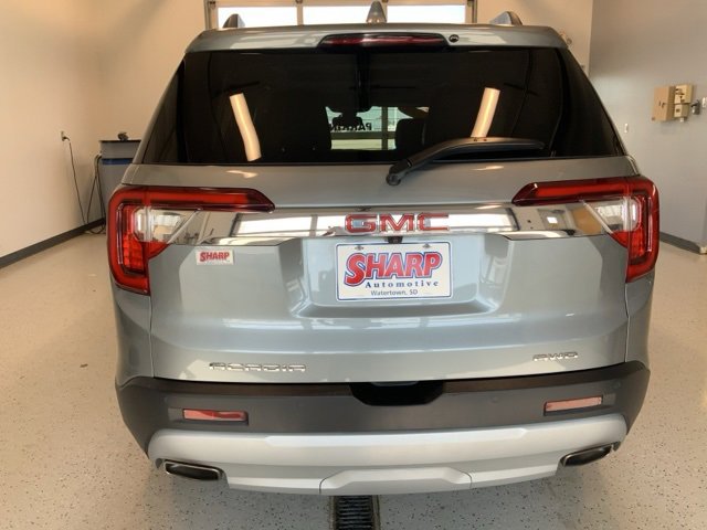 Used 2023 GMC Acadia SLT w/ Technology Package image 8