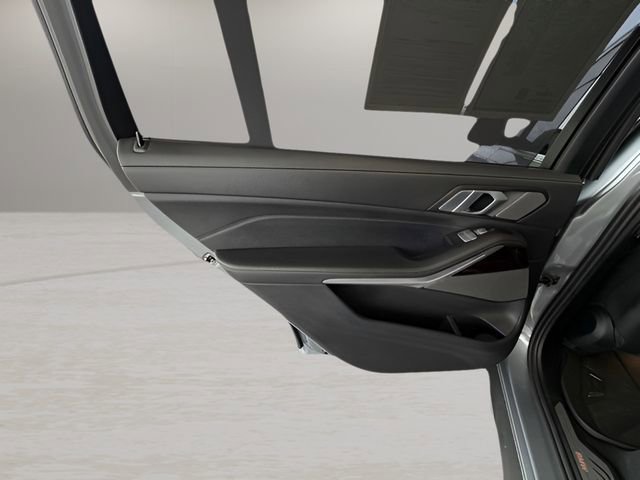 Used 2024 BMW X7 xDrive40i w/ Premium Package image 30