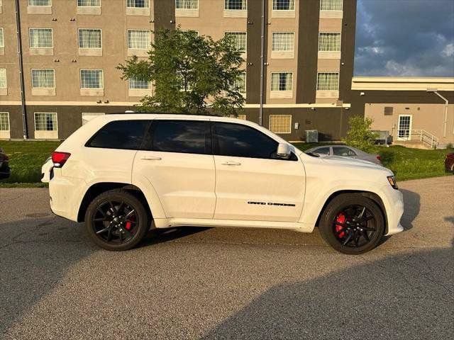Used 2018 Jeep Grand Cherokee SRT w/ Trailer Tow Group IV AWD/4WD image 60