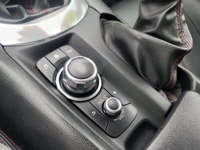 Used 2017 MAZDA MX-5 Miata RF Grand Touring RWD image 18