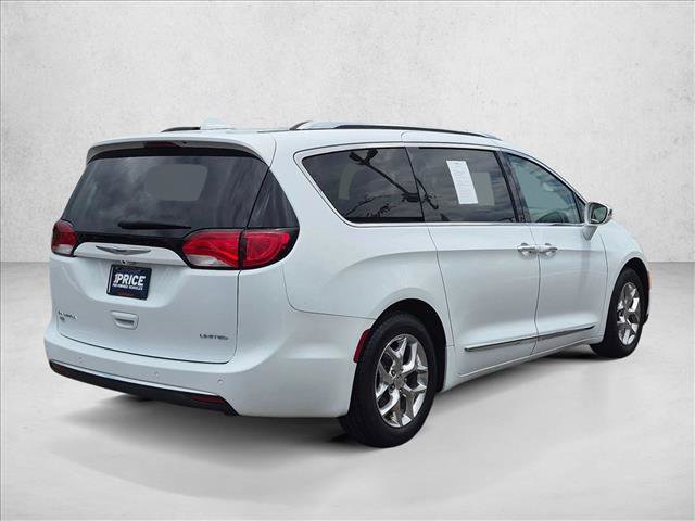 Used 2019 Chrysler Pacifica Limited FWD image 5
