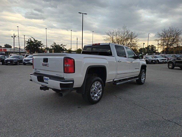 Used 2019 GMC Sierra 2500 Denali w/ Duramax Plus Package image 5