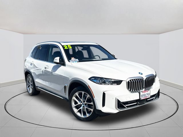Used 2025 BMW X5 xDrive50e AWD/4WD image 1