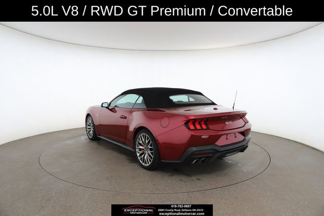 Used 2025 Ford Mustang GT Premium RWD image 12