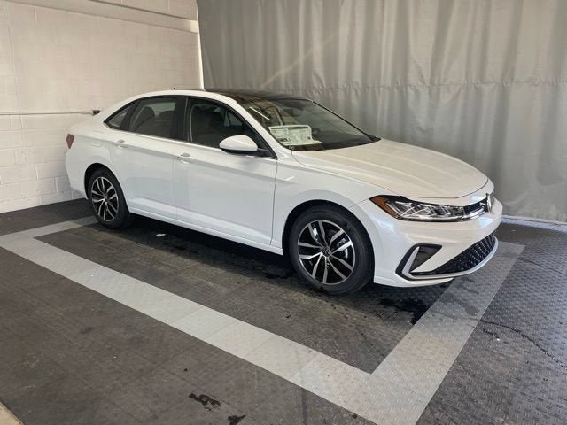 New 2027 Volkswagen Jetta SE