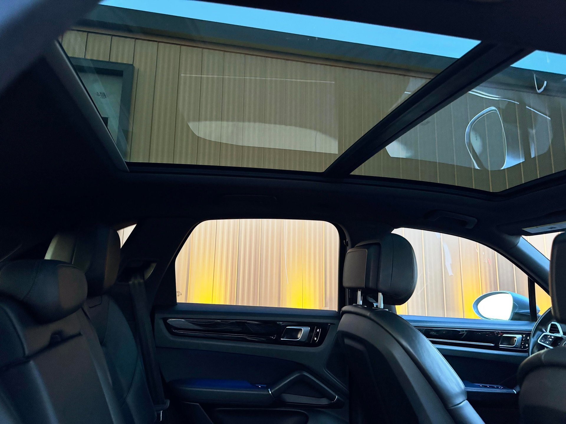 Used 2019 Porsche Cayenne image 21