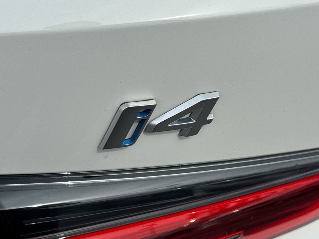 Used 2024 BMW i4 eDrive35 w/ Convenience Package image 35