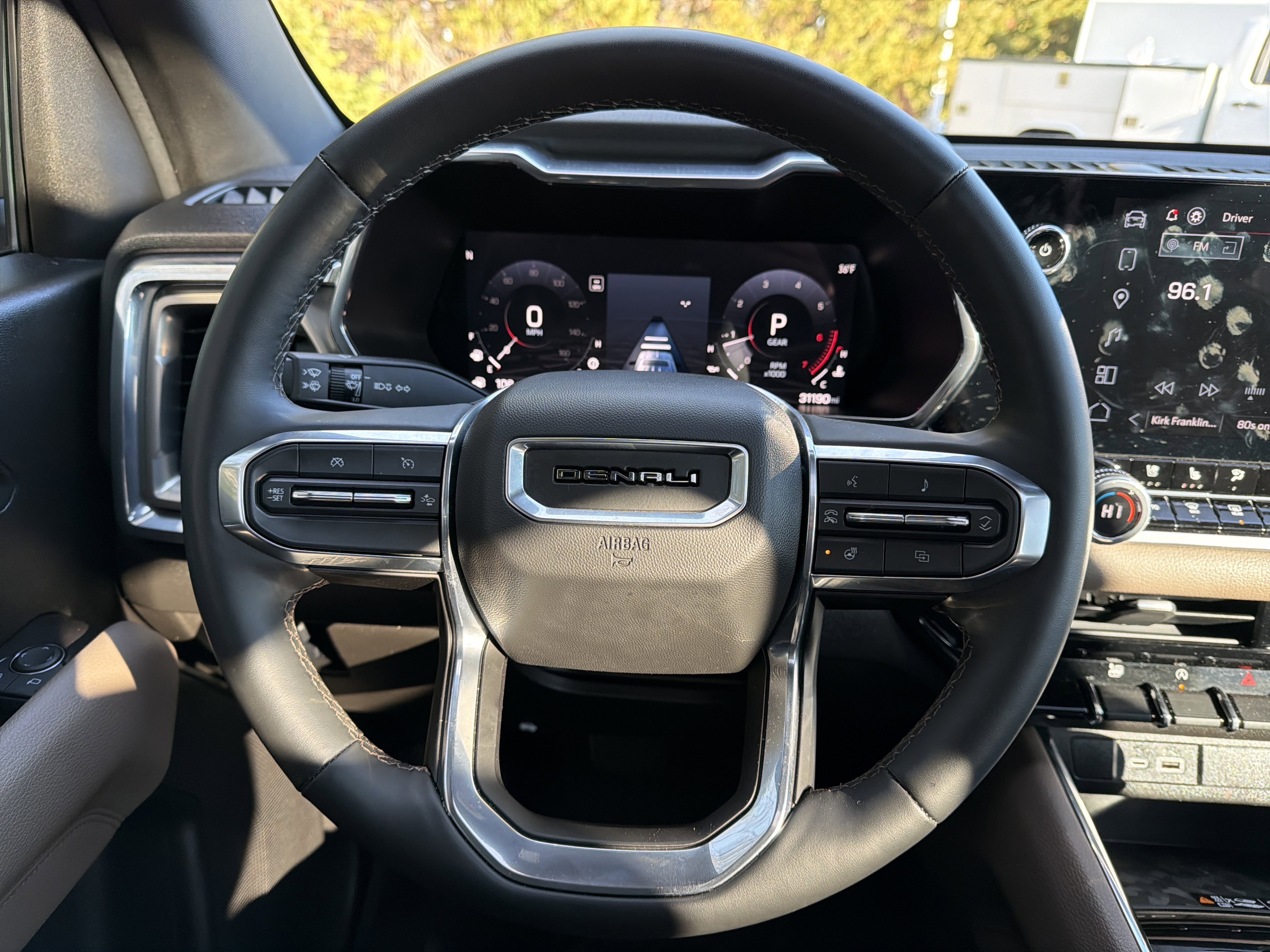 Used 2024 GMC Canyon Denali AWD/4WD image 18