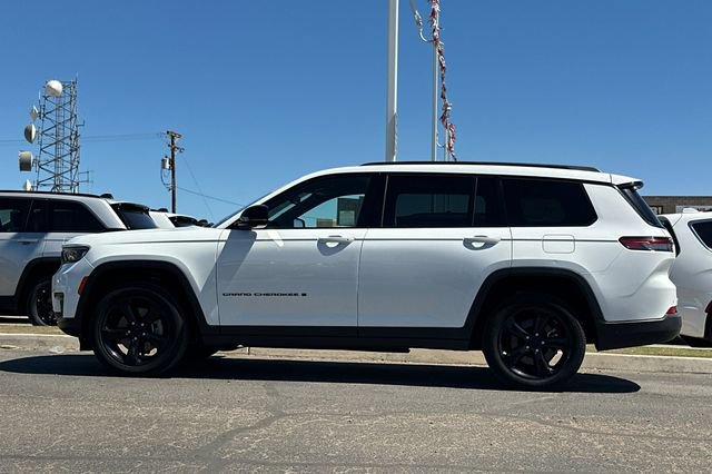 Certified 2023 Jeep Grand Cherokee L Laredo AWD/4WD image 10