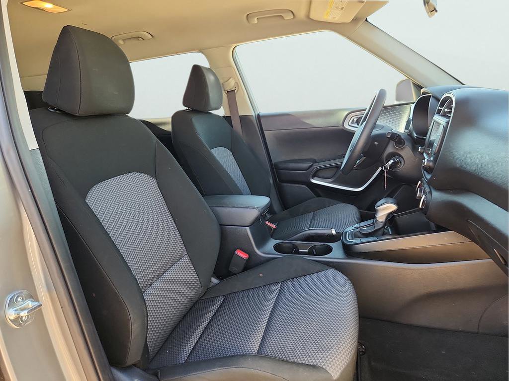 Used 2024 Kia Soul LX w/ Option Group 015 image 20