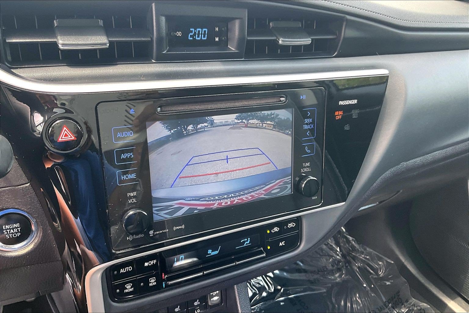 Used 2017 Toyota Corolla XLE FWD image 26