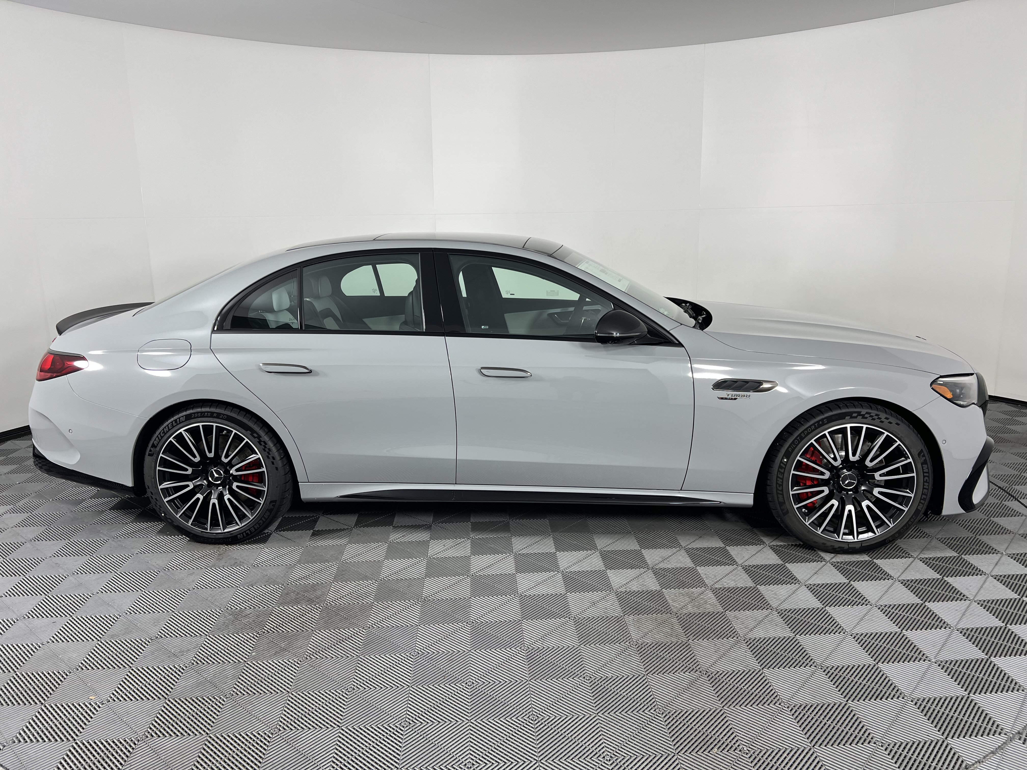 New 2026 Mercedes-Benz E 53 AMG e 4MATIC Sedan image 14