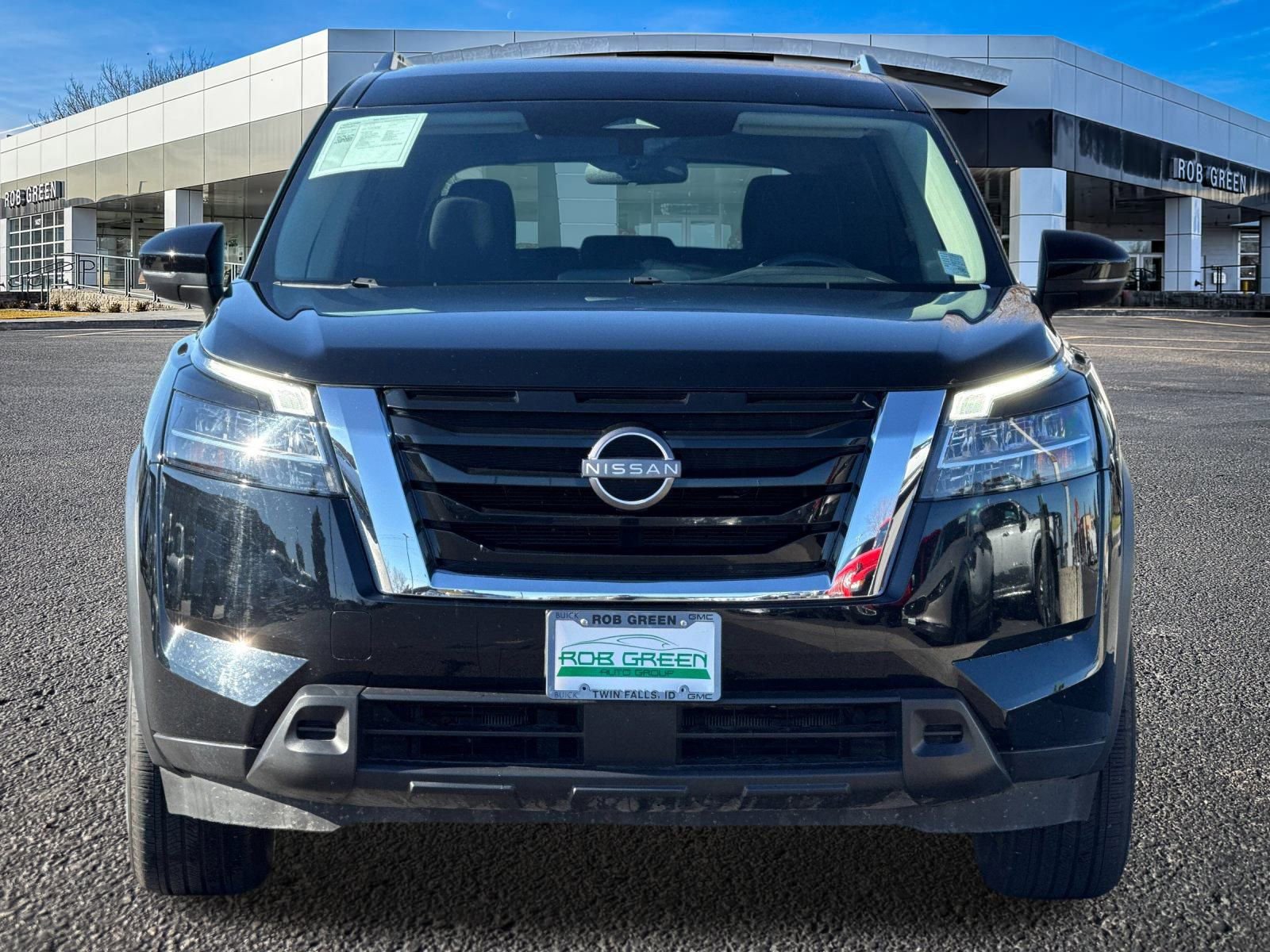 Used 2022 Nissan Pathfinder SV image 8
