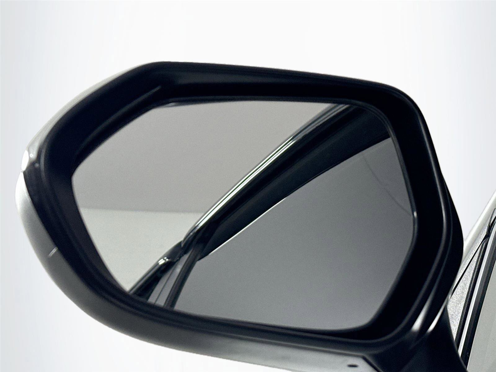 Used 2023 Toyota Corolla LE image 5