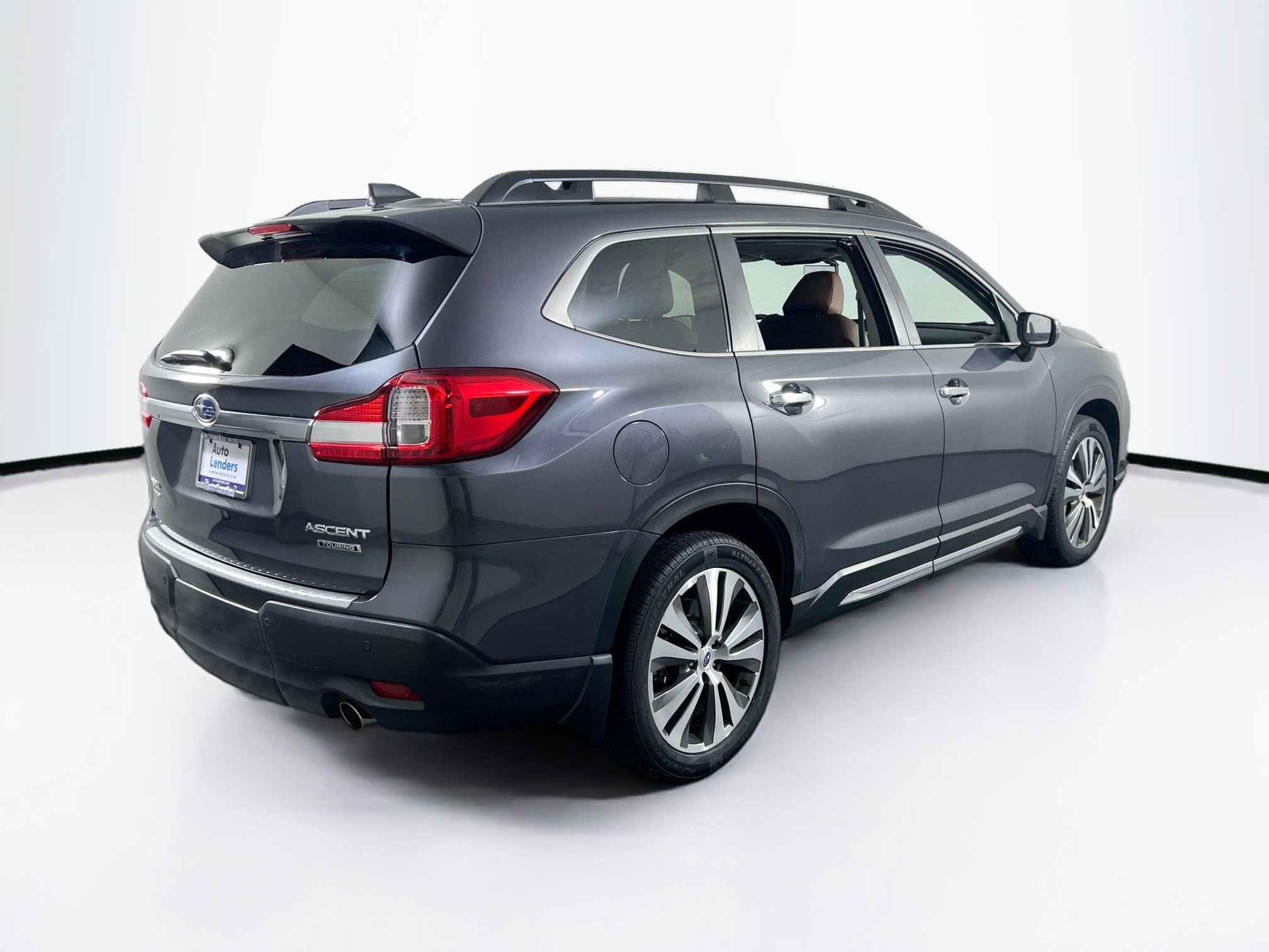 Used 2022 Subaru Ascent Touring image 5