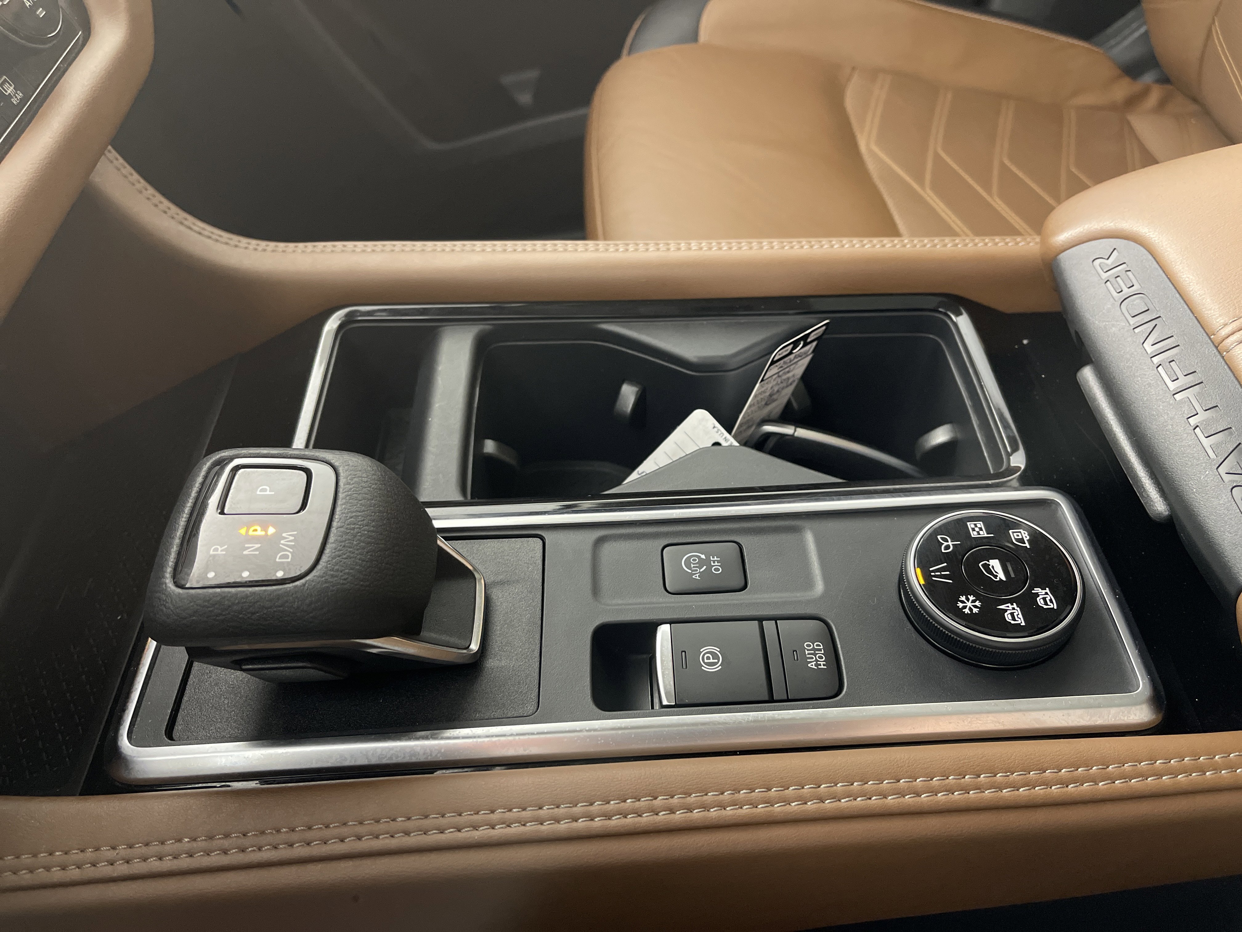 Used 2023 Nissan Pathfinder Platinum w/ Cargo Package image 28