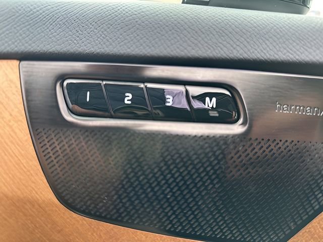 Used 2023 Volvo XC90 B6 Plus w/ Protection Package Premier image 15