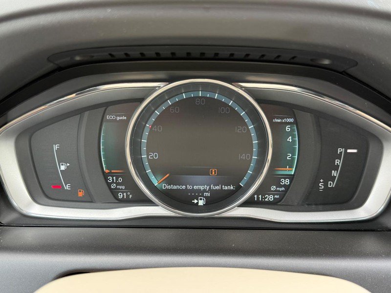 Used 2016 Volvo XC60 T5 Platinum FWD image 21