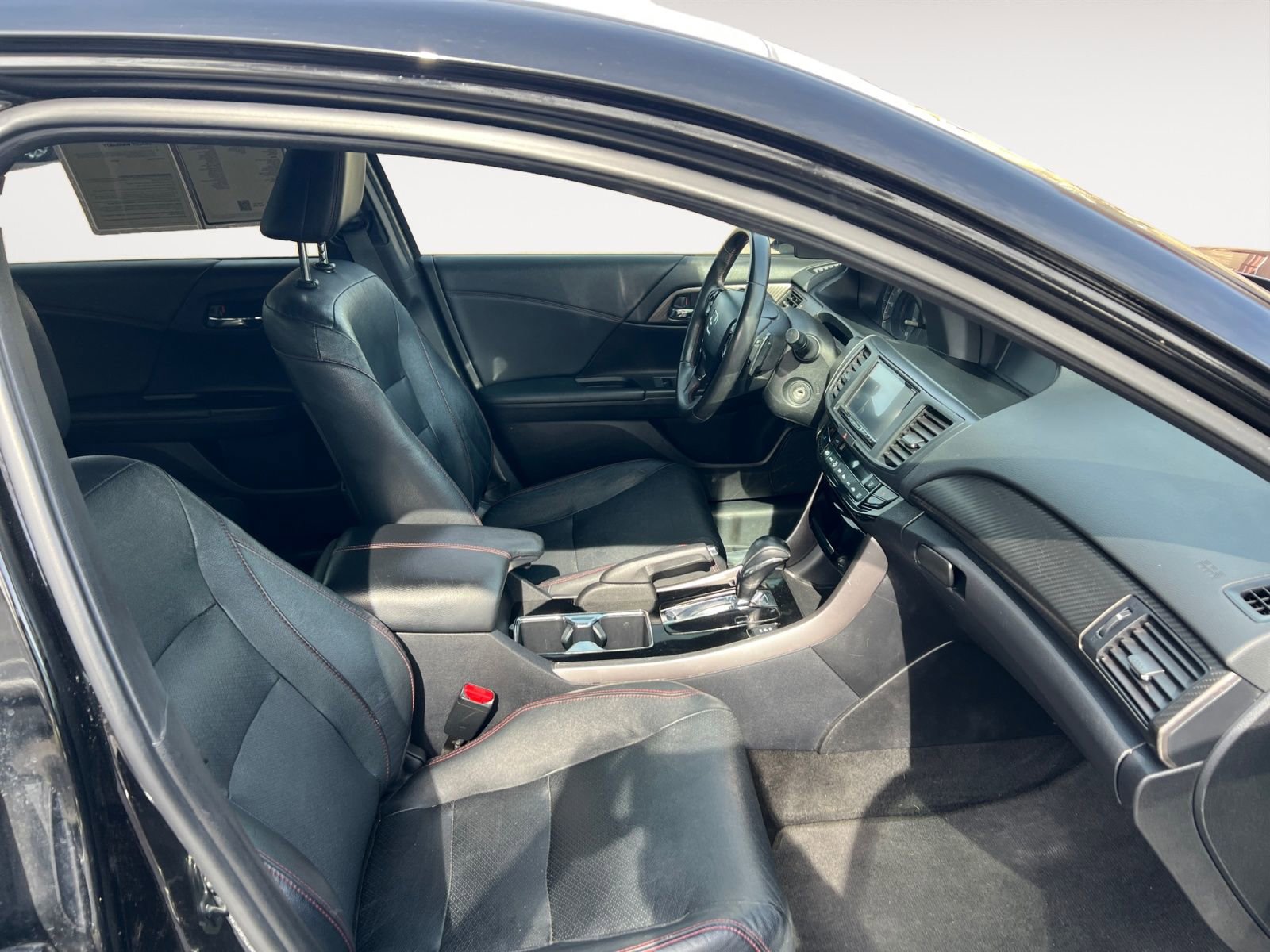 Used 2017 Honda Accord Sport Special Edition image 15
