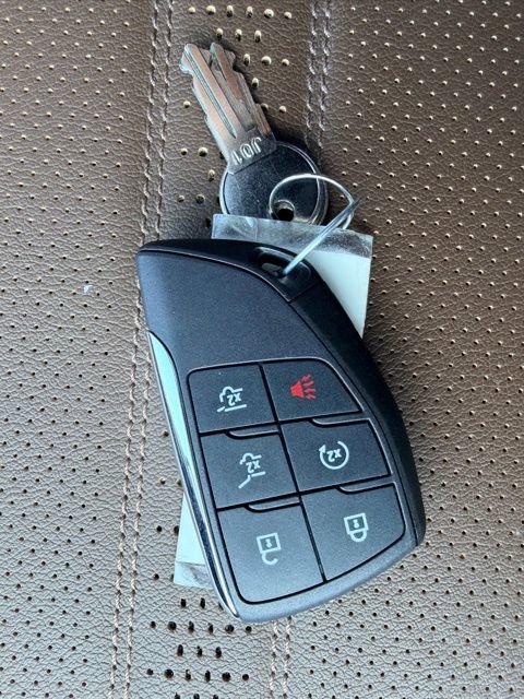 Used 2025 Chevrolet Suburban High Country image 43