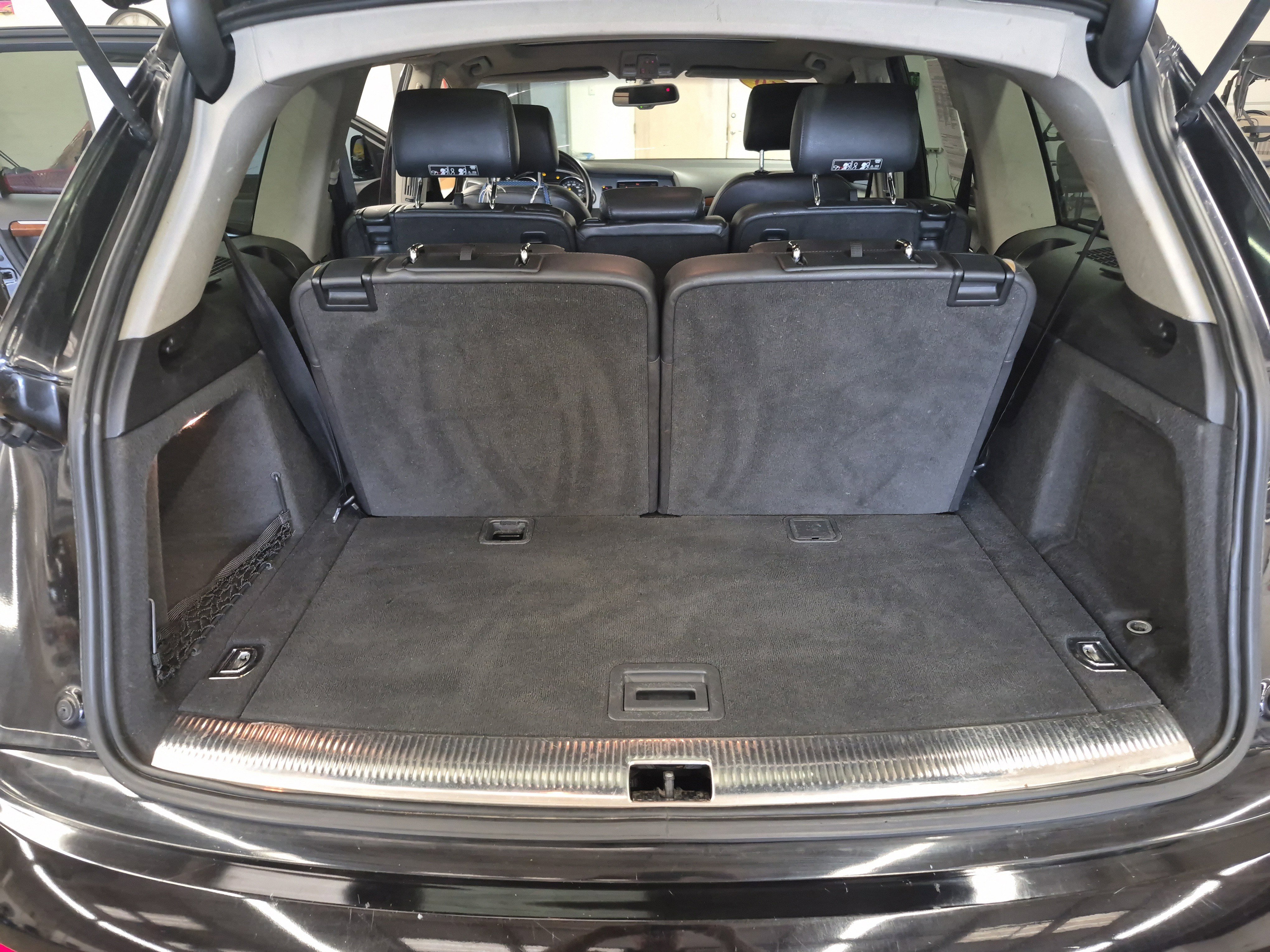 Used 2010 Audi Q7 3.6 Premium Plus AWD/4WD image 19