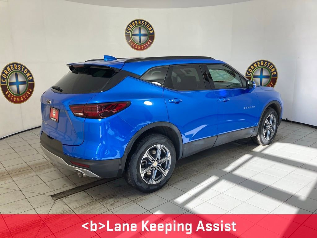 Used 2024 Chevrolet Blazer LT image 9