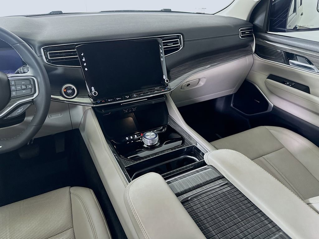 Used 2022 Jeep Wagoneer Series II image 19