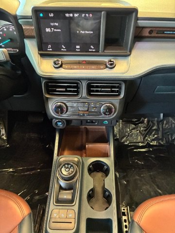 Used 2023 Ford Maverick Lariat FWD image 26