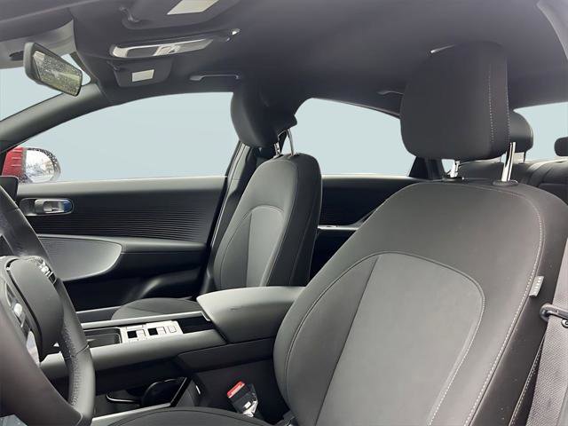 New 2025 Hyundai Ioniq 6 SE image 12