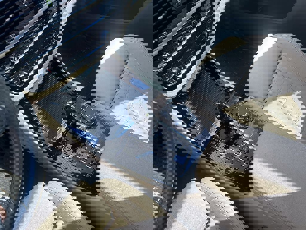 Used 2019 BMW X3 xDrive30i w/ Driving Assistance Package AWD/4WD image 23