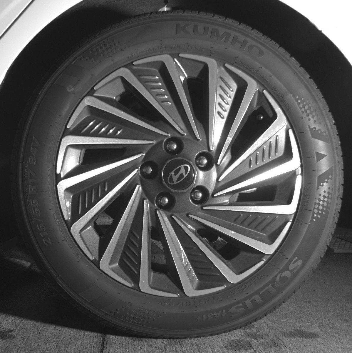 Used 2025 Hyundai Sonata SEL image 14