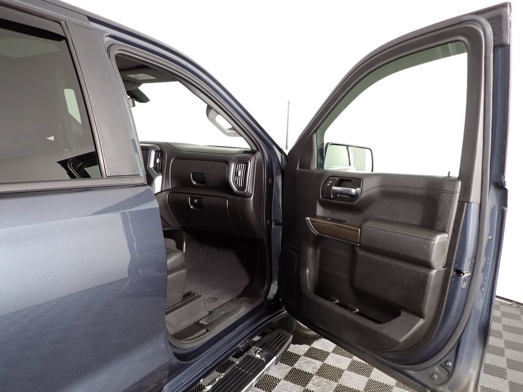 Used 2020 Chevrolet Silverado 1500 LT w/ All-Star Edition AWD/4WD image 37